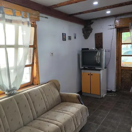 Holiday home Vikendica Tisa Dukatar